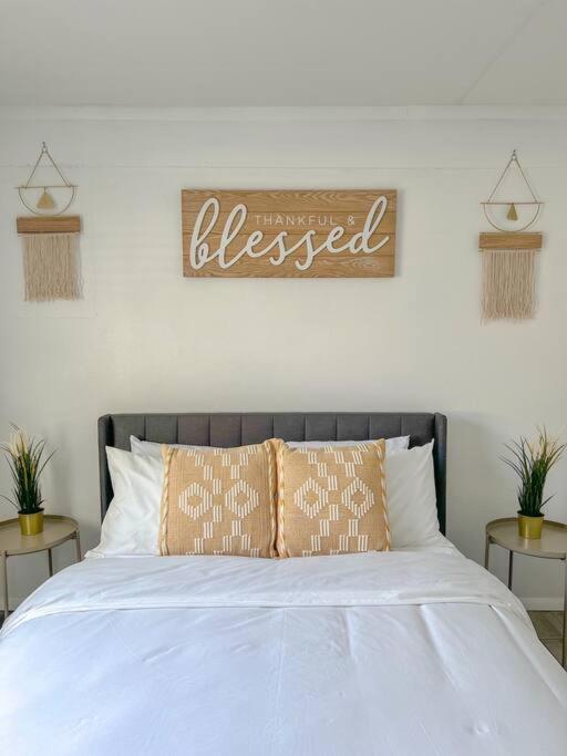 Sparkling Guest Home 2 Bedroom-15 Minutes To Clearwater Beach Extérieur photo